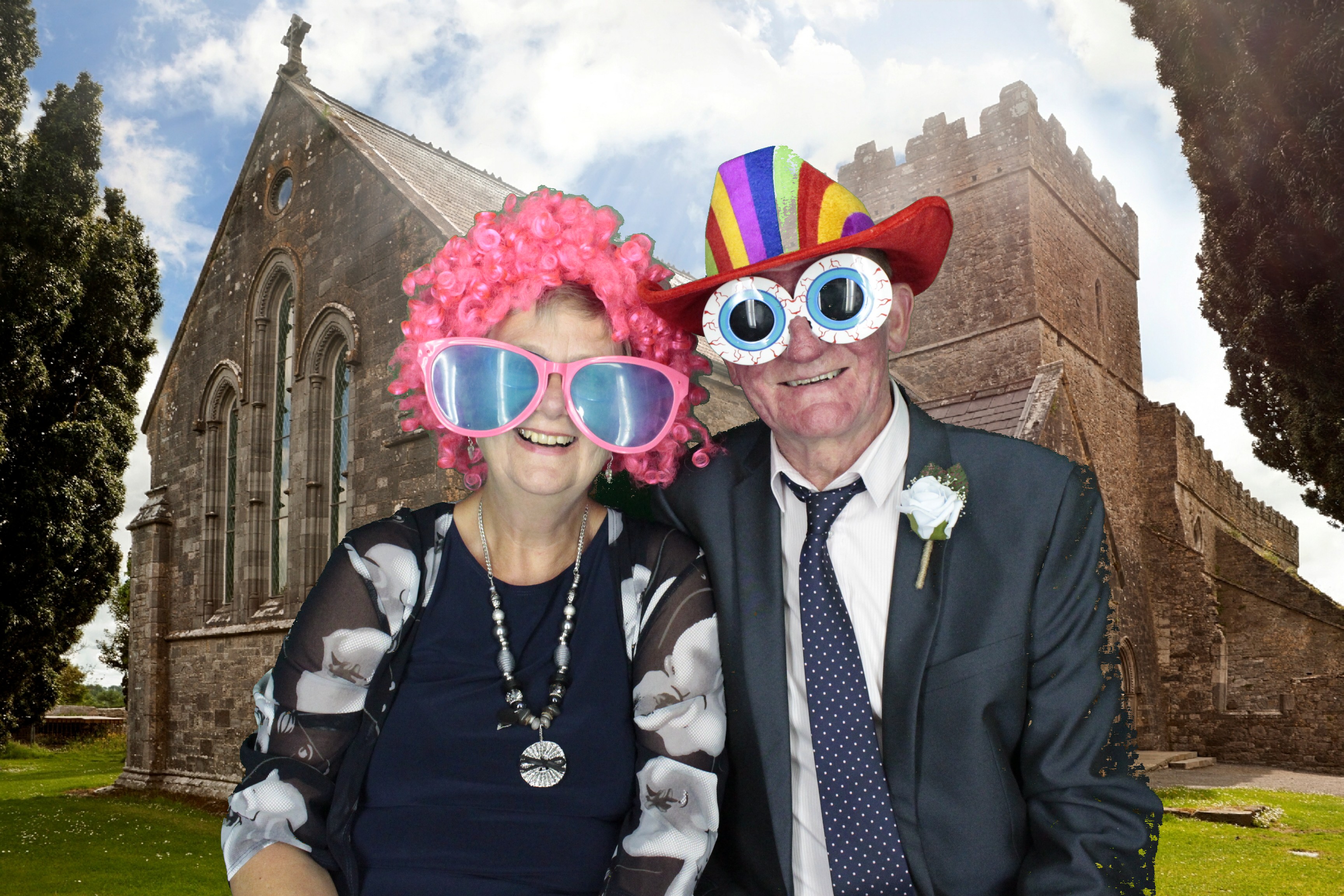Katie and Jons Wedding | View more photos from the event at gallery.myphotoboothexperience.co.uk/u/MyPhotoBoothExperienceLtd/Katie-and-Jons-Wedding